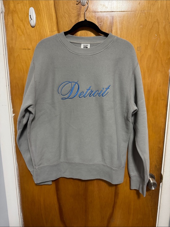kiloh + co Tops - Grey 'Detroit' Embroidered Crewneck Sweatshirt with Blue Script